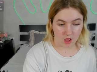 julia-jips Live Webcam on CamSoda