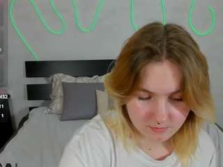 julia-jips Live Webcam on CamSoda