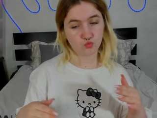 julia-jips Live Webcam on CamSoda