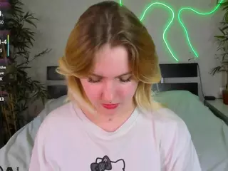 Julia-Jips's Live Sex Cam Show