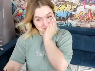 Julia-Jips's Live Sex Cam Show