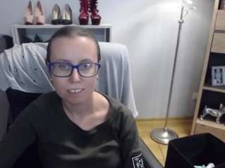 lizzysparkle Live Webcam on CamSoda