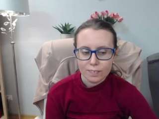 lizzysparkle live cam profile