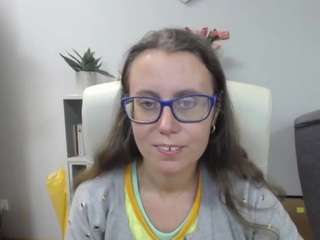 lizzysparkle live webcam show
