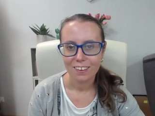 lizzysparkle live webcam show