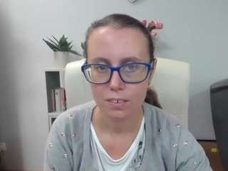 lizzysparkle live webcam show