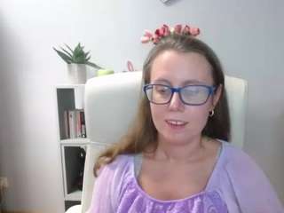 lizzysparkle live webcam show