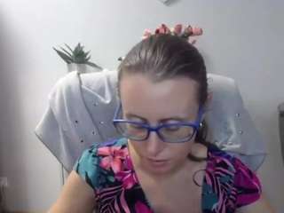 LizzySparkle live webcam show