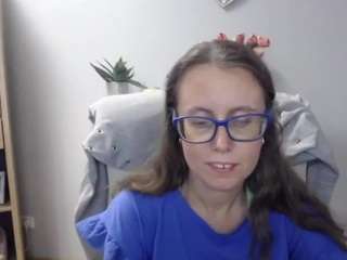Live cam show with LizzySparkle