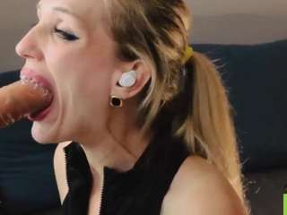 Melenn's cam show statistics and live stream