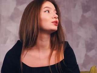  monafulford chat room