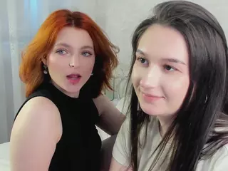 OdellaCockroft's Live Sex Cam Show