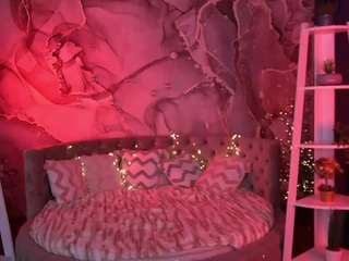 selenairiss Live Webcam on CamSoda