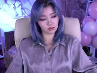 selenairiss's CamSoda show and profile