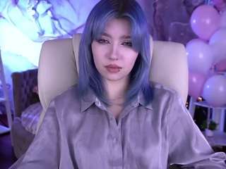 selenairiss's CamSoda show and profile