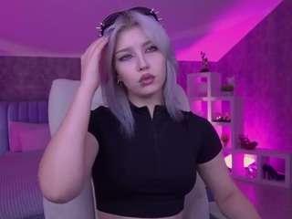 SelenaIriss live cam preview