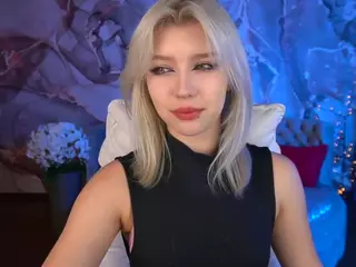 SelenaIriss's Live Sex Cam Show