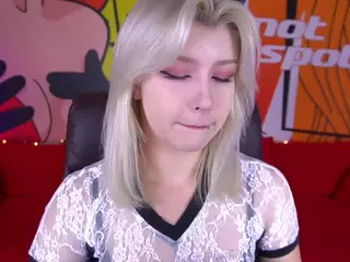 SelenaIriss's Live Sex Cam Show