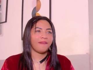 drooling4you's CamSoda show and profile