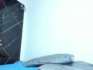 le modèle kim921xd est en webcam porno dans un show sur le site camsoda, il possède les tags suivants: anal,athletic,black hair,brown eyes,moaning,no drinking,no smoking,orgasm,role play,striptease,teen 18,twerk,young adult,hd,small tits,squirt