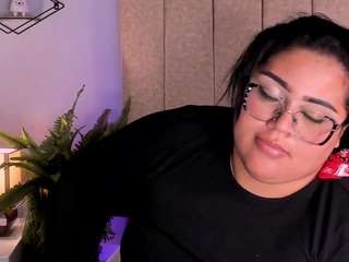 micheellbbw-1 Live Webcam on CamSoda