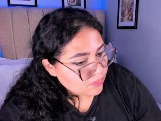 Live cam show with micheellbbw-1