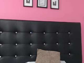  sweetkitty-cum chat room