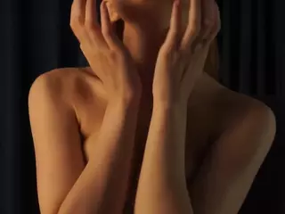 ElgaCurrington's Live Sex Cam Show