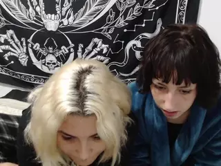 gothicl0l1's Live Sex Cam Show
