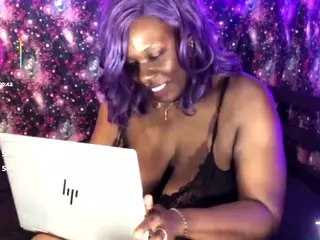 qnibee's Live Sex Cam Show