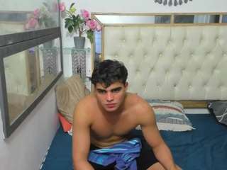 virgin-colombian Live Webcam on CamSoda