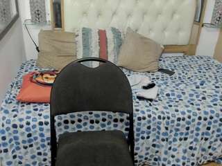 virgin-colombian Live Webcam on CamSoda
