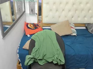 Virgin-Colombian's Live Sex Cam Show