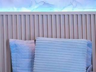 ainarajimenez's CamSoda show and profile