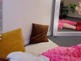 barbara-dunnn Live Webcam on CamSoda