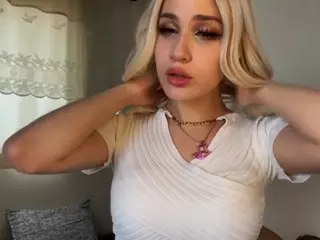 DieraBride's Live Sex Cam Show