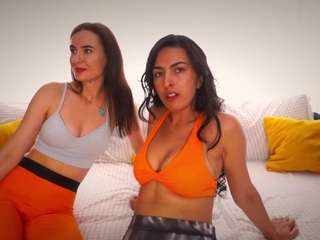 dollylovs live webcam show
