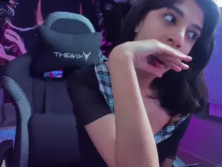 ElfyRares's Live Sex Cam Show