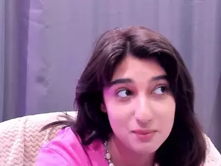 ElfyRares's Live Sex Cam Show