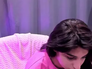 ElfyRares's Live Sex Cam Show