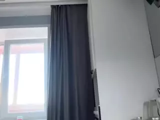 ElwynaCordner's Live Sex Cam Show