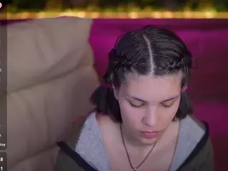 HarlyBell's Live Sex Cam Show