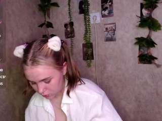 helen-drums Live Webcam on CamSoda
