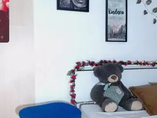 idalisVanucci's Live Sex Cam Show