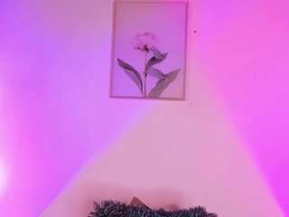 Live webcam model isabellacruz1 on Soda Cams