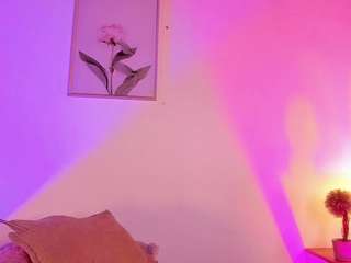 Live webcam model isabellacruz1 on Soda Cams