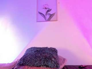 Live webcam model isabellacruz1 on Soda Cams