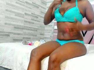  lexxy-brown chat room