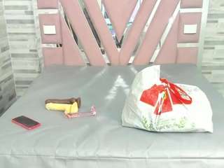  lexxy-brown chat room