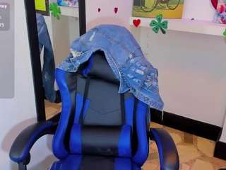 miaa-scott's CamSoda show and profile